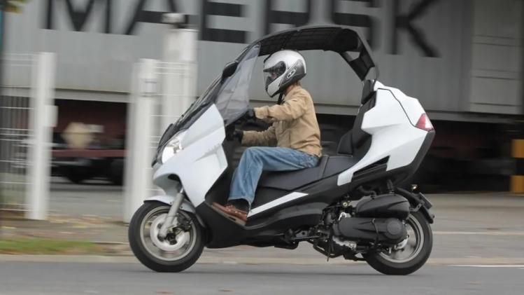 বাইকে রয়েছে এসি-মিউজিক সিস্টেম, হার মানবে গাড়িও, দেখুন