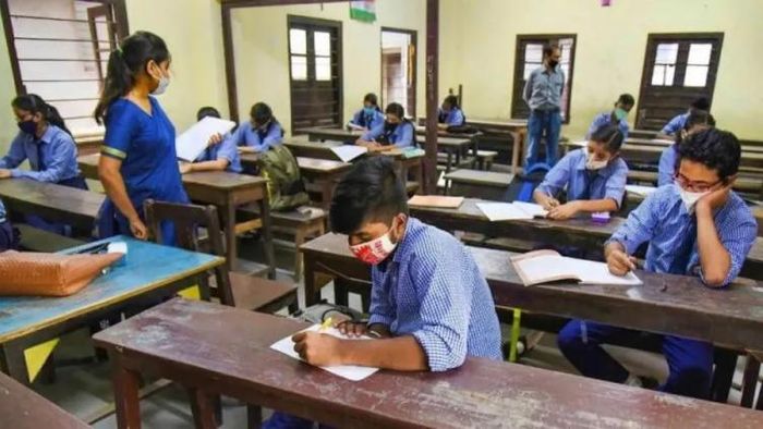 রাজ্যে মাধ্য়মিক পরীক্ষা চলছে (প্রতীকী ছবি)