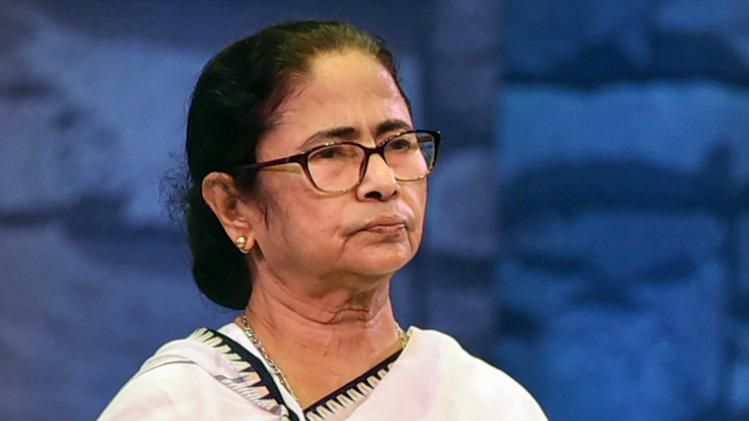 '১০ সেকেন্ড হলেই ক্র্যাশ করত', বিমান 'বিভ্রাট' নিয়ে মমতা