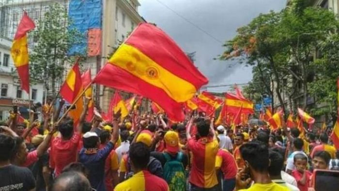 ইস্টবেঙ্গলের সমর্থকরা