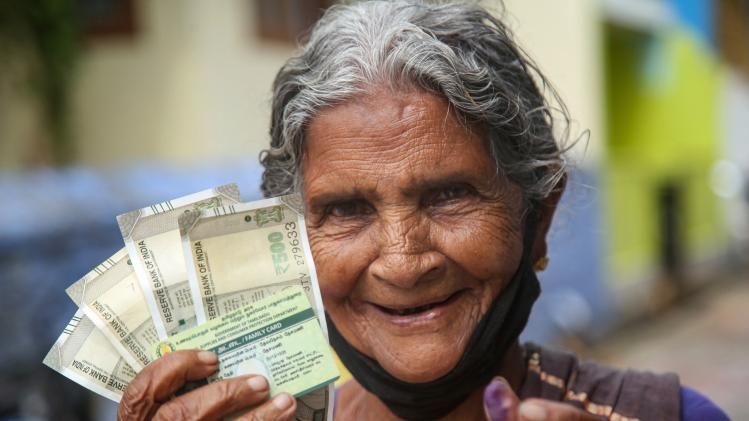 রাজ্যে এবার বিধবা ভাতা পাবেন ২৩ লক্ষ মানুষ