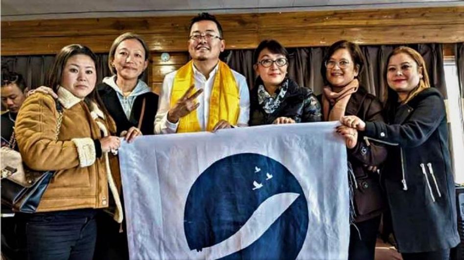 গোর্খাল্যান্ড ইস্যু ছাড়াই সফল, দার্জিলিঙে হামরো-উত্থান কেমন? গোর্খাল্যান্ড ইস্যু ছাড়াই সফল, দার্জিলিঙে হামরো-উত্থান কেমন?