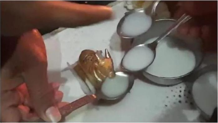 গণেশের পর এবার নন্দী