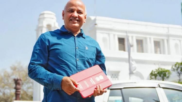 দিল্লির উপ-মুখ্যমন্ত্রী তথা অর্থমন্ত্রী মনীশ সিসোদিয়া