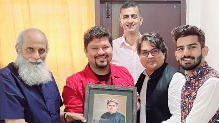 কে ভি বিজয়েন্দ্র প্রসাদ, রাম কমল মুখোপাধ্যায়, সুজয় কুট্টি, শৈলেন্দ্র কে কুমার এবং সুরজ শর্মা (বাম দিক থেকে)