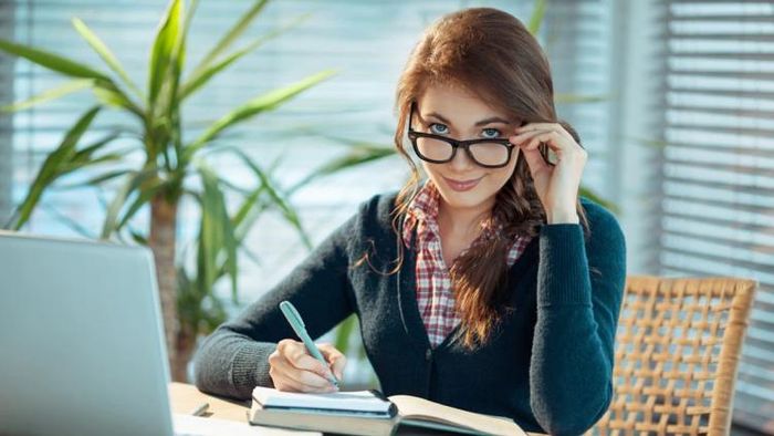 অসম্ভব বুদ্ধিমান হন এই ৫ রাশির জাতকরা, আপনিও আছেন নাকি তালিকায়?