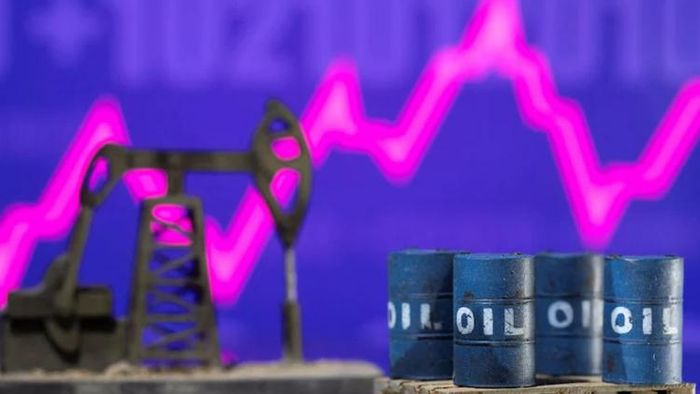 রাশিয়া থেকে তেল আমদানি করছে ভারত।