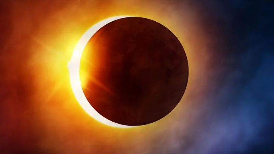 Zodiac: বছরের প্রথম সূর্যগ্রহণে ভাগ্য খুলবে এই ৫ রাশির, হবে বিরাট অর্থলাভ Zodiac: বছরের প্রথম সূর্যগ্রহণে ভাগ্য খুলবে এই ৫ রাশির, হবে বিরাট অর্থলাভ