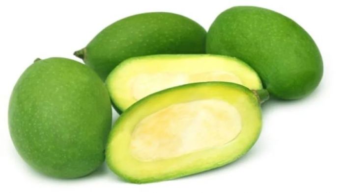 গুণ জানলে খেতেই হবে কাঁচা আম