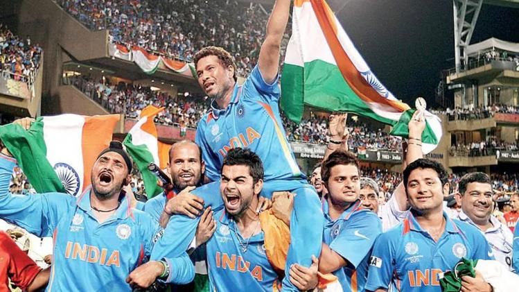 কোহলিকে কী বলেছিলেন সচিন? বিশ্বকাপ জয়ের ১১ বছরে ফাঁস বিরাটের