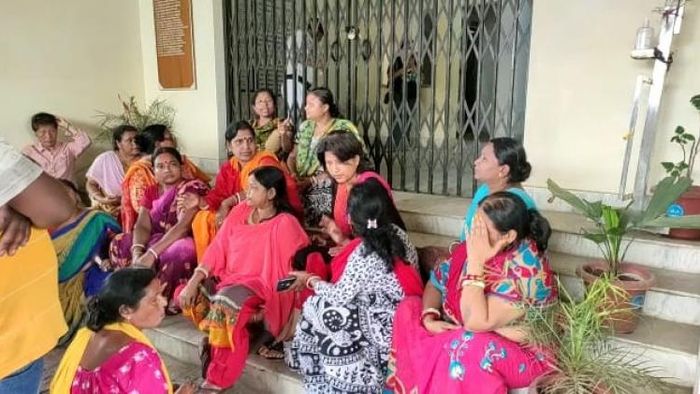 শিলিগুড়িতে দলের কাউন্সিলরকেই পেটাল TMC নেতা! অভিযোগ দায়ের