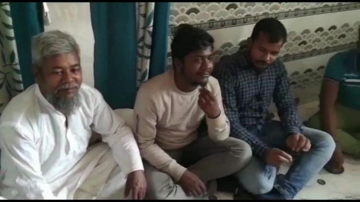 দশ মিনিটে উড়িয়ে দিতে পারি এলাকা-ভাইরাল ভিডিও