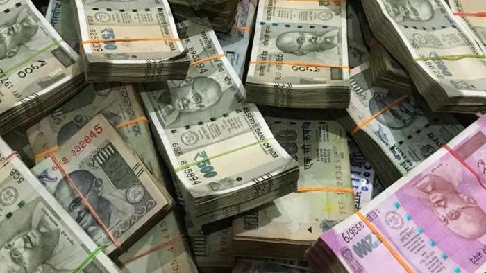 লটারিতে জিতলেন ২ কোটি টাকা