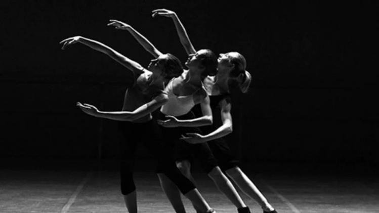 গান-নাচের মাধ্যমেও জানা যায় কারোর চরিত্র! কীভাবে বুঝবেন?