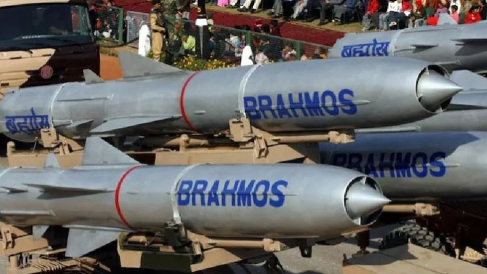 পাকিস্তানে ভুলবশত পড়েছিল ভারতীয় মিসাইল, সতর্ক করল আমেরিকা পাকিস্তানে ভুলবশত পড়েছিল ভারতীয় মিসাইল, সতর্ক করল আমেরিকা