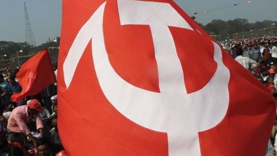 পাহারায় পাবলিক! 'দুর্নীতিগ্রস্ত' TMC নেতাদের তালিকা প্রকাশ করল CPIM পাহারায় পাবলিক! 'দুর্নীতিগ্রস্ত' TMC নেতাদের তালিকা প্রকাশ করল CPIM
