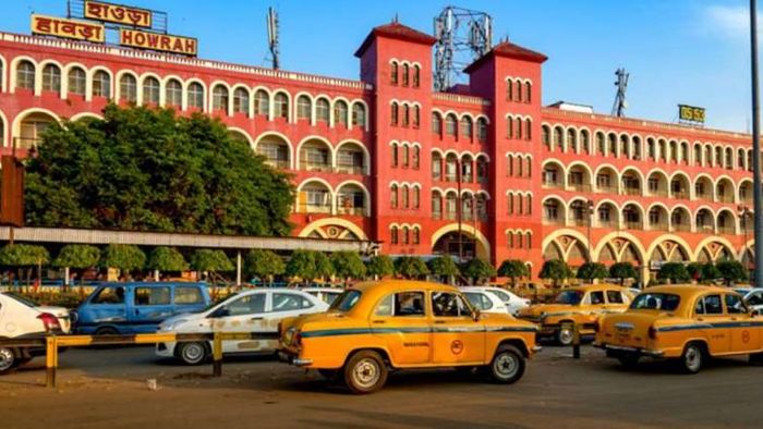 হাওড়া স্টেশন- ফাইল ছবি।