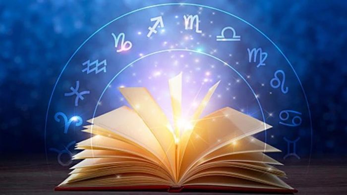 চাকরি-রোজগারের জন্য রয়েছে মন্ত্র (প্রতীকী ছবি)