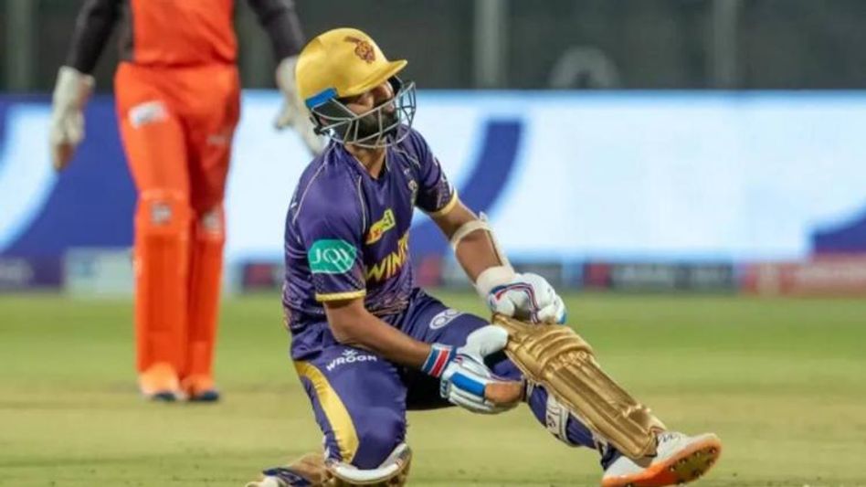 ফের ধাক্কা KKR-এ, চোটের জন্য ছিটকে গেলেন এই তারকা ব্যাটসম্যান ফের ধাক্কা KKR-এ, চোটের জন্য ছিটকে গেলেন এই তারকা ব্যাটসম্যান