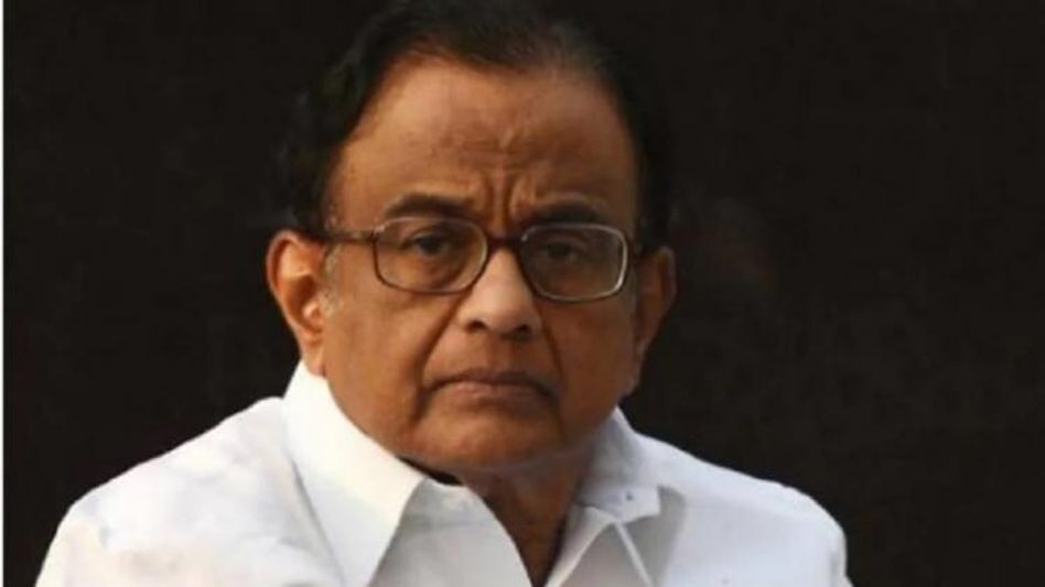 হাইকোর্টে ভার্চুয়াল শুনানিতে চিদম্বরম, বুধবারের বিক্ষোভের জের? হাইকোর্টে ভার্চুয়াল শুনানিতে চিদম্বরম, বুধবারের বিক্ষোভের জের?