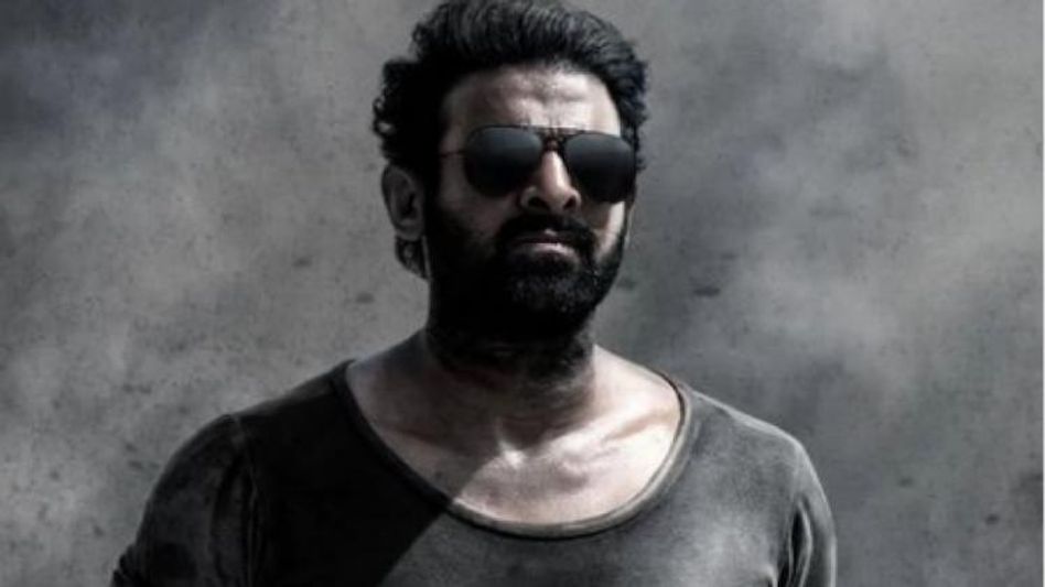 First Look না দেখালে আত্মহত্যার হুমকি প্রভাস-ভক্তের, লিখলেন চিঠি First Look না দেখালে আত্মহত্যার হুমকি প্রভাস-ভক্তের, লিখলেন চিঠি