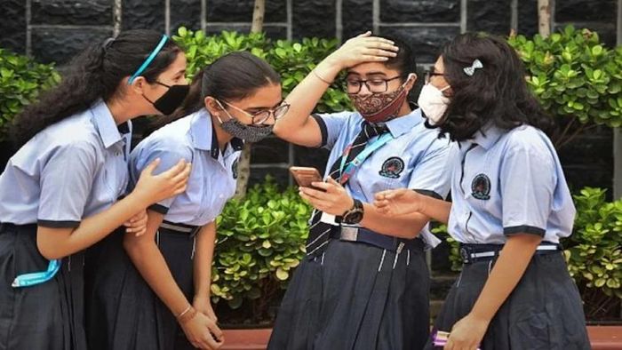 মাধ্যমিক পরীক্ষার ফলাফল।