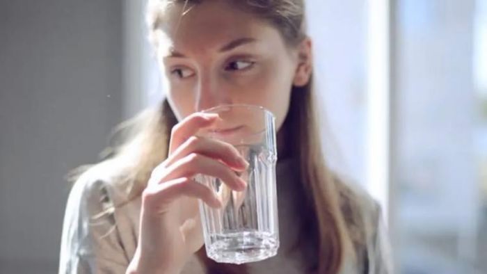 মুখ শুকিয়ে যাওয়া অনেক রোগের লক্ষণ হতে পারে (প্রতীকী ছবি)