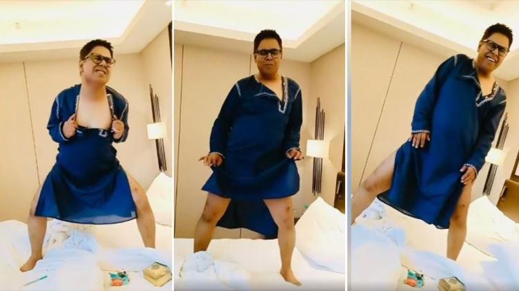 মজা করে 'অশ্লীল' নাচ! কুকথায় ভরল মীরের কমেন্ট বক্স, Viral Video