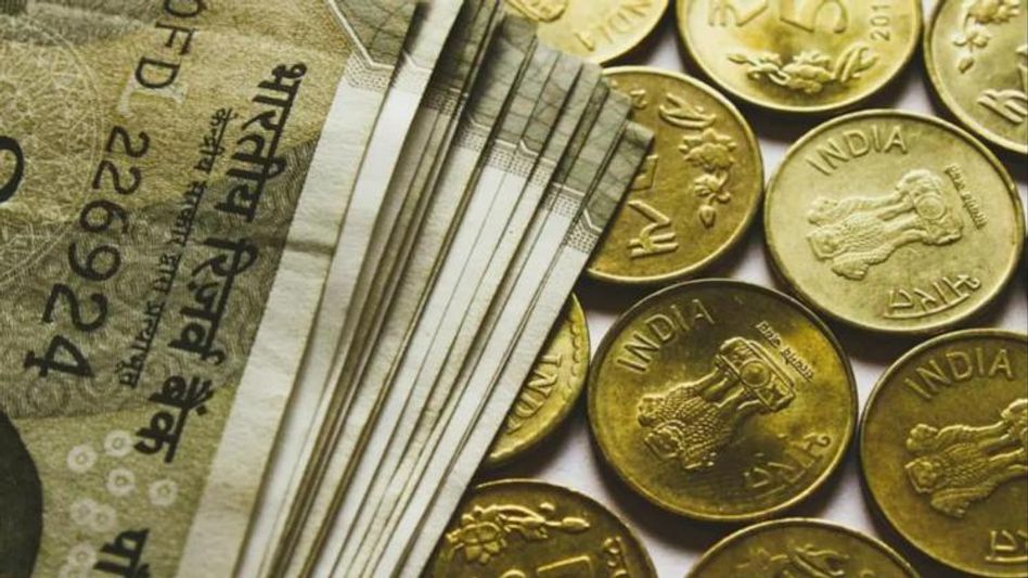 Zodiac: জুনে এই রাশিদের ভাগ্যে হতে চলেছে টাকার বৃষ্টি! Zodiac: জুনে এই রাশিদের ভাগ্যে হতে চলেছে টাকার বৃষ্টি!