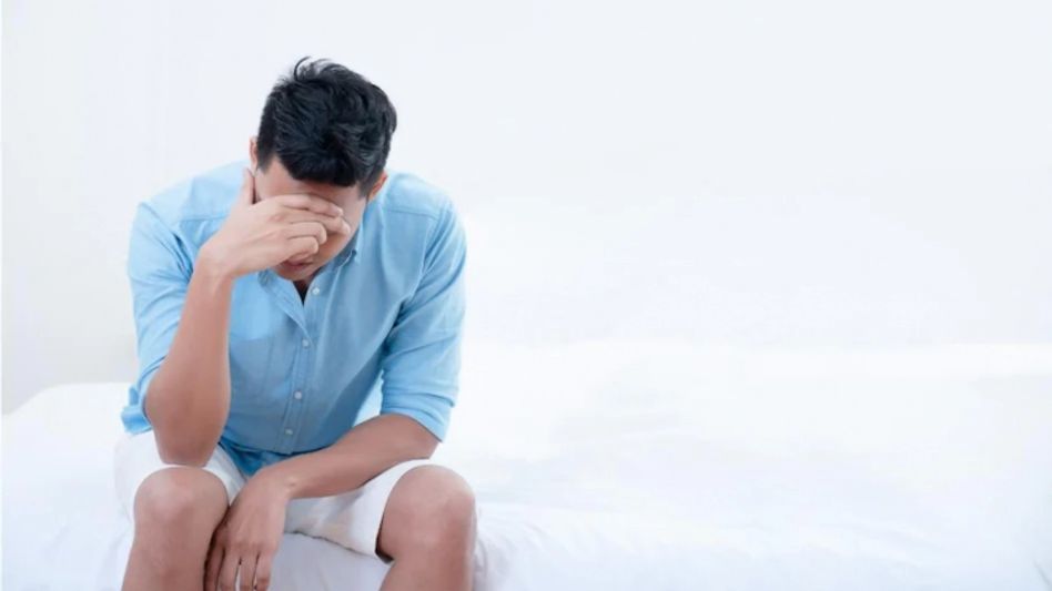 শরীরে টেস্টোস্টেরন ব্যাপক হারে কমেছে, পুরুষদের যে লক্ষণগুলি বলে দেয়... শরীরে টেস্টোস্টেরন ব্যাপক হারে কমেছে, পুরুষদের যে লক্ষণগুলি বলে দেয়...