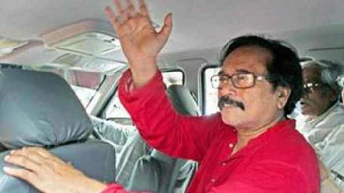 রাজনীতিতে ফের সক্রিয় হতে চাইছেন লক্ষ্মণ