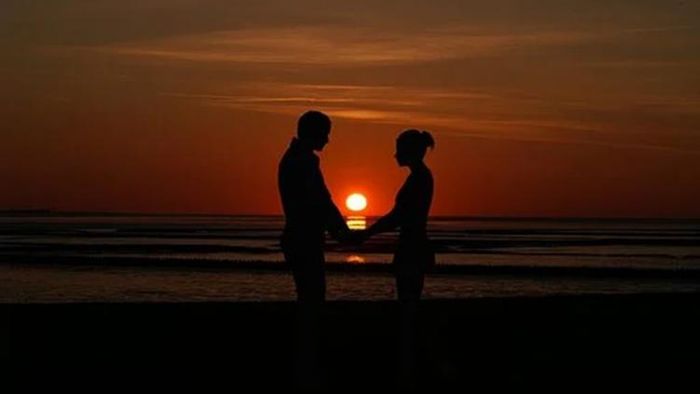 প্রেমের কথা মুখ ফুটে বলেন না এই রাশির জাতক, পরে পস্তাতে হয়