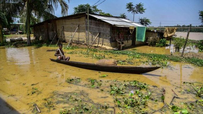 বন্যায় ক্ষতিগ্রস্ত ১৯ লাখের বেশি মানুষ