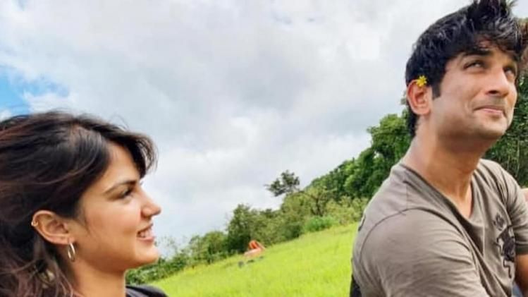 রোজ মিস করি', সুশান্তের ছবি শেয়ার করে লিখলেন রিয়া