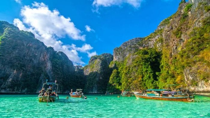 থাইল্যান্ড ট্যুর।