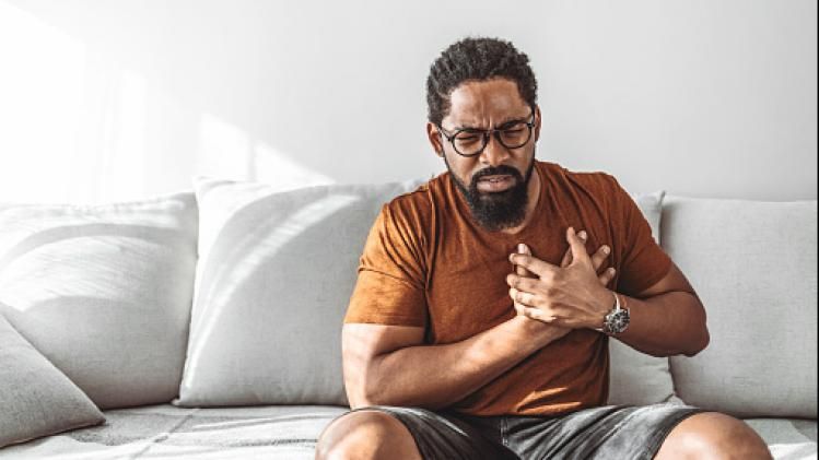 হার্ট অ্যাটাকের সবচেয়ে বেশি ঝুঁকি বাড়ায় একটি অভ্যাস, আপনারও আছে নাকি?