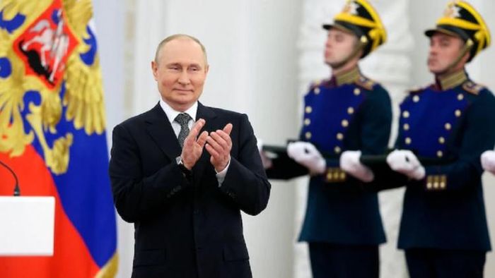 ভ্লাদিমির পুতিন