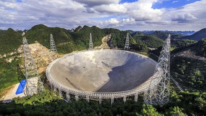 China Picked Up Alien Signal: এই সেই FAST টেলিস্কোপ