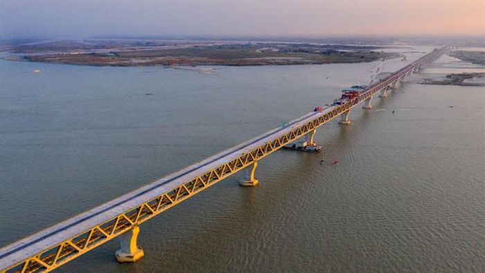 পদ্মা সেতুর টোল আকাশছোঁয়া