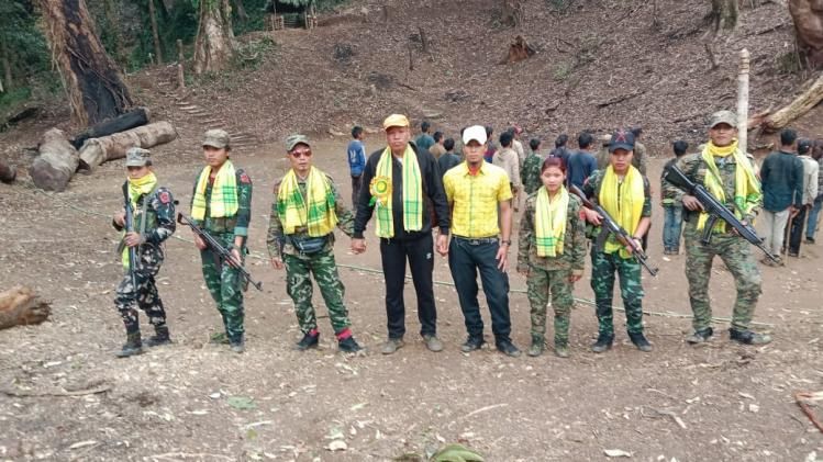 গোপন ডেরায় জীবন সিংহ