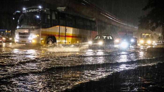 বৃষ্টি বাড়বে উত্তরবঙ্গে, কমবে তাপমাত্রা