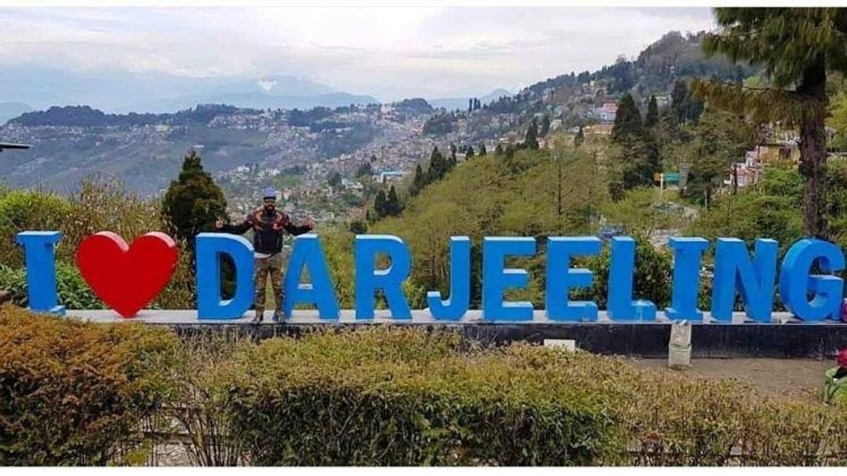 পকেটে মাত্র ৫০০ টাকা থাকলেই দার্জিলিঙে থাকা নিয়ে চিন্তা নেই, রইল তালিকা পকেটে মাত্র ৫০০ টাকা থাকলেই দার্জিলিঙে থাকা নিয়ে চিন্তা নেই, রইল তালিকা