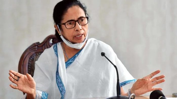 মুখ্যমন্ত্রী মমতা বন্দ্যোপাধ্যায়