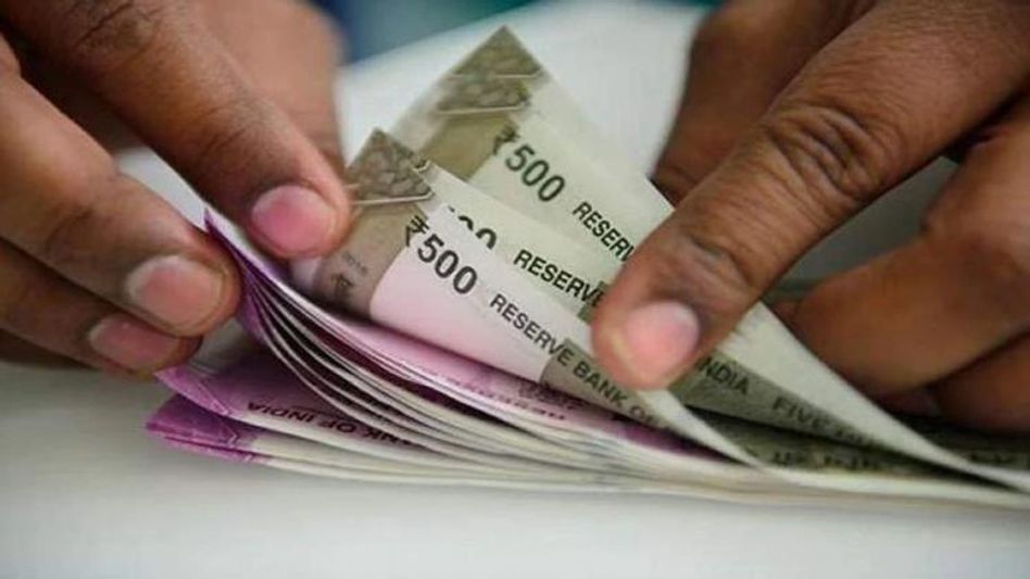 এই ৪ ভাতা বাড়ছে সরকারি কর্মীদের? মাসের শেষে বাম্পার বেতন! এই ৪ ভাতা বাড়ছে সরকারি কর্মীদের? মাসের শেষে বাম্পার বেতন!