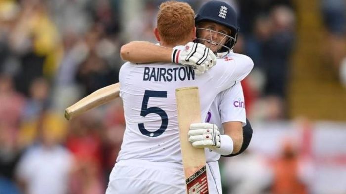 জো রুট ও জনি বেয়ারস্টো