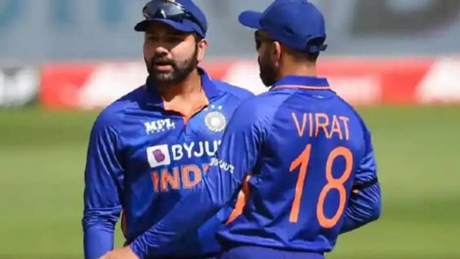 'সমালোচকরা কারা?' বিরাটের পাশে দাঁড়িয়ে প্রশ্ন রোহিতের 'সমালোচকরা কারা?' বিরাটের পাশে দাঁড়িয়ে প্রশ্ন রোহিতের