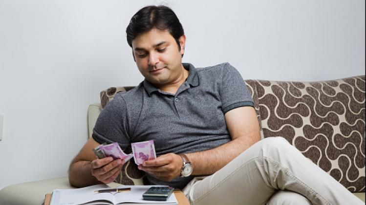  LIC-র এই প্ল্যানে একবার টাকা দিলেই প্রতি মাসে পাবেন ১২ হাজার