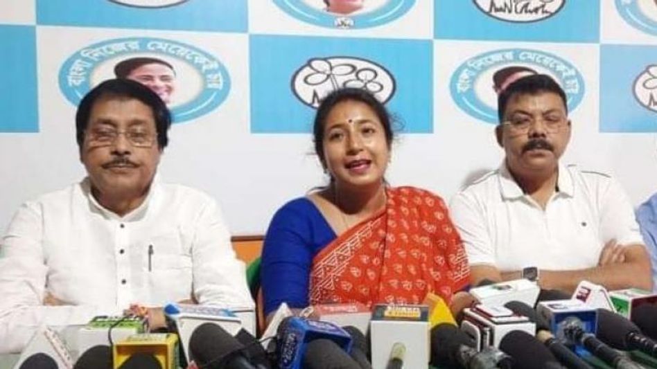 ২৬-এ শপথ, শিলিগুড়ি মহকুমা পরিষদের পদাধিকারীদের নাম ঘোষণা TMC-র ২৬-এ শপথ, শিলিগুড়ি মহকুমা পরিষদের পদাধিকারীদের নাম ঘোষণা TMC-র
