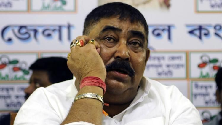 বাইরের খাবার দাঁতে কেটেও দেখলেন না, CBI হেফাজতে কী খাচ্ছেন অনুব্রত? 