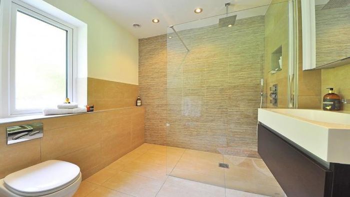 Bathroom Vastu Tips: বাথরুমের বাস্তু টিপস।